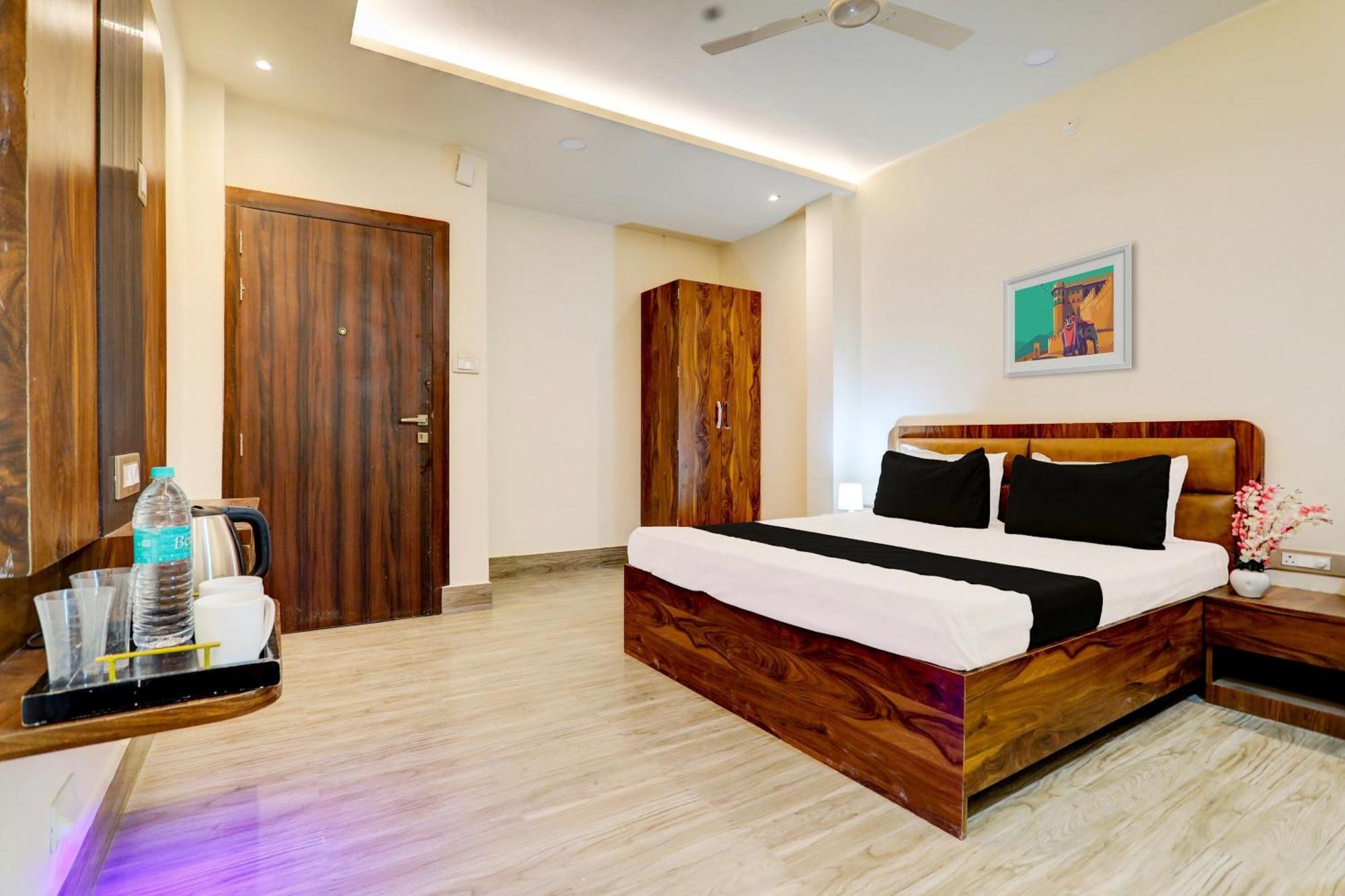 Hotel O Krishna Greens カーンプル エクステリア 写真