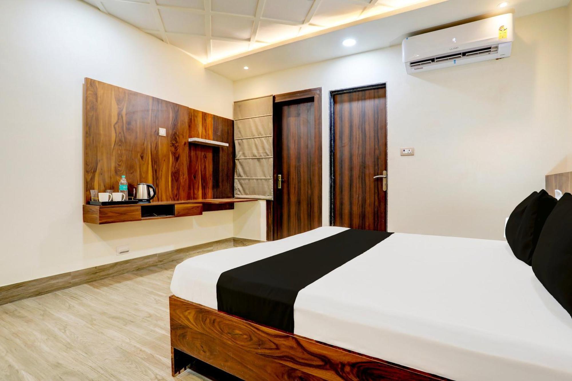Hotel O Krishna Greens カーンプル エクステリア 写真